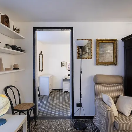 Les Escaliers Di Santa Maria By Wonderful Italy Appartement Genua