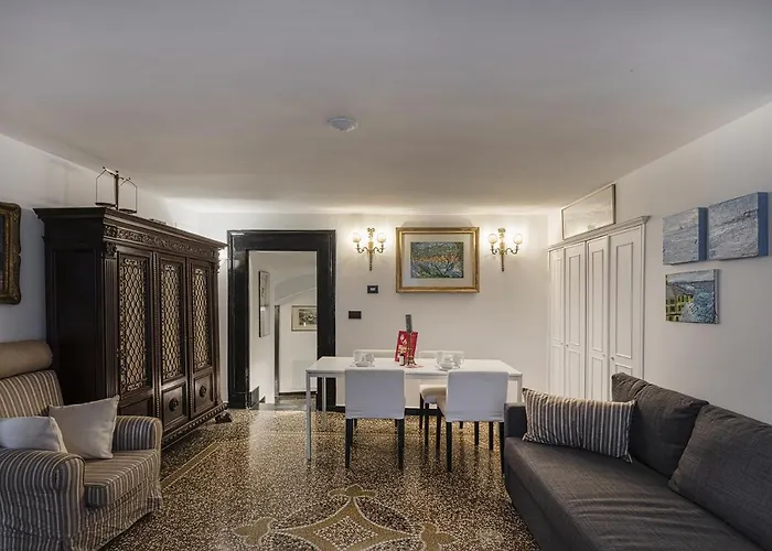 Les Escaliers Di Santa Maria By Wonderful Italy Apartman Genova